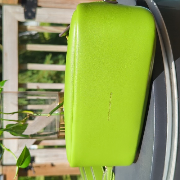 Coach Borough Satchel Dark Lime Green HTF! - Picture 5 of 11